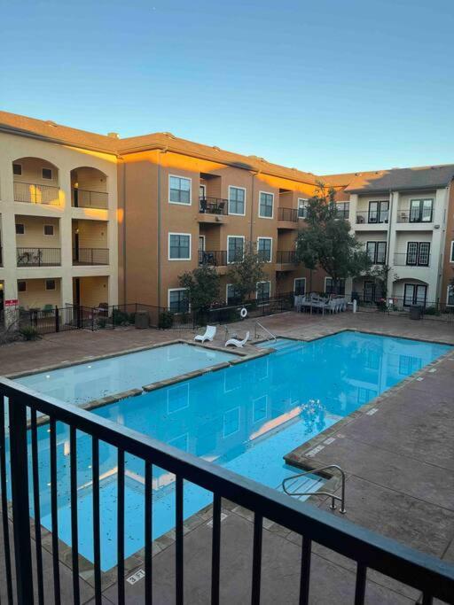 Hill Country Hiatus! Apartamento Austin Exterior foto