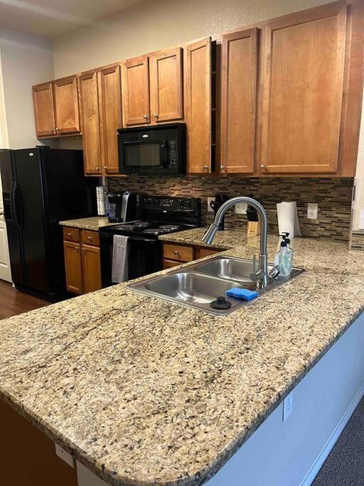 Hill Country Hiatus! Apartamento Austin Exterior foto
