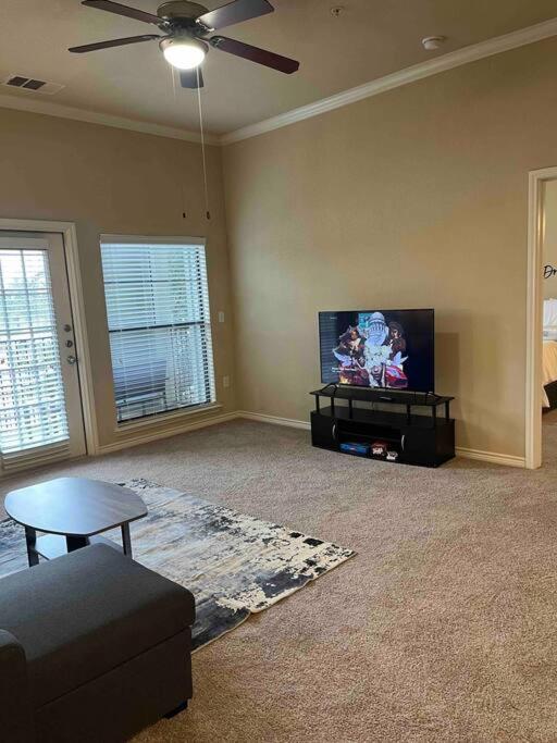 Hill Country Hiatus! Apartamento Austin Exterior foto