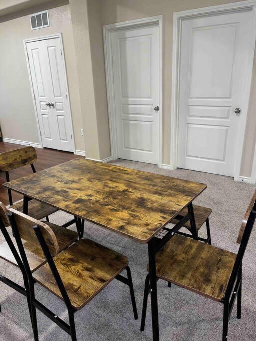 Hill Country Hiatus! Apartamento Austin Exterior foto