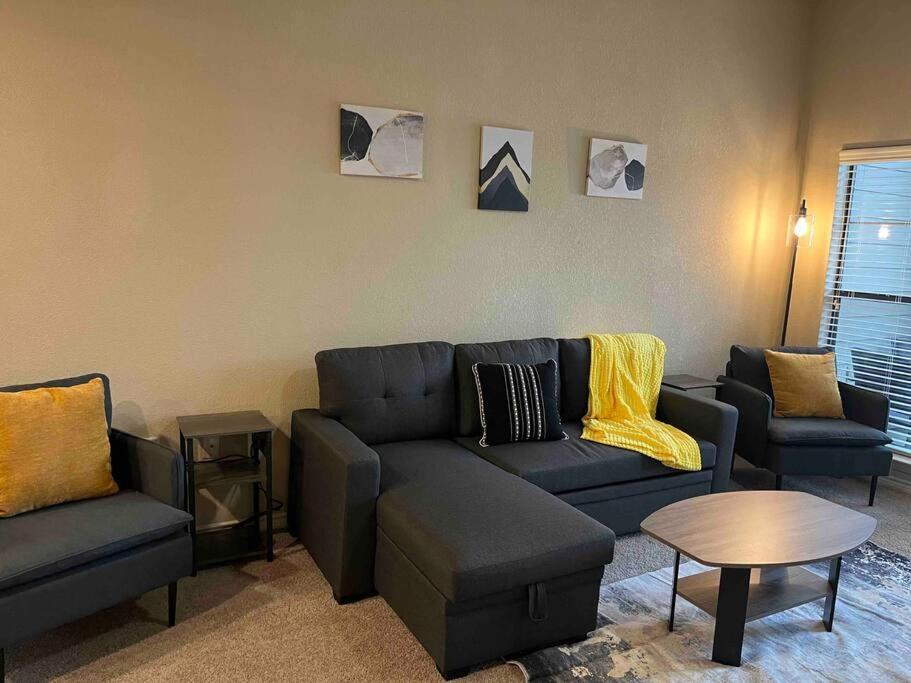 Hill Country Hiatus! Apartamento Austin Exterior foto